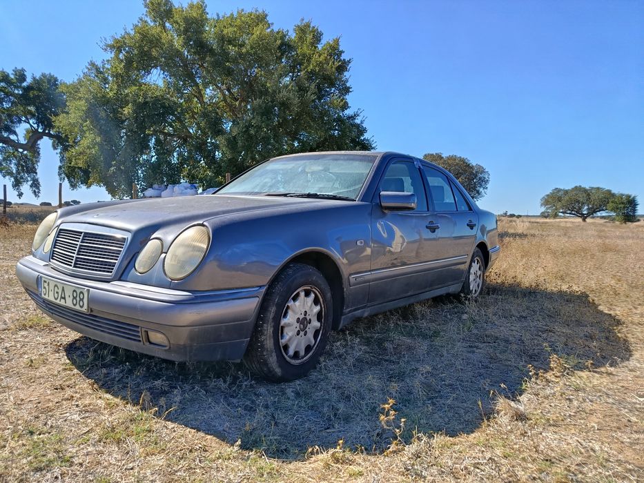 Mercedes E220D w210 — photo 2