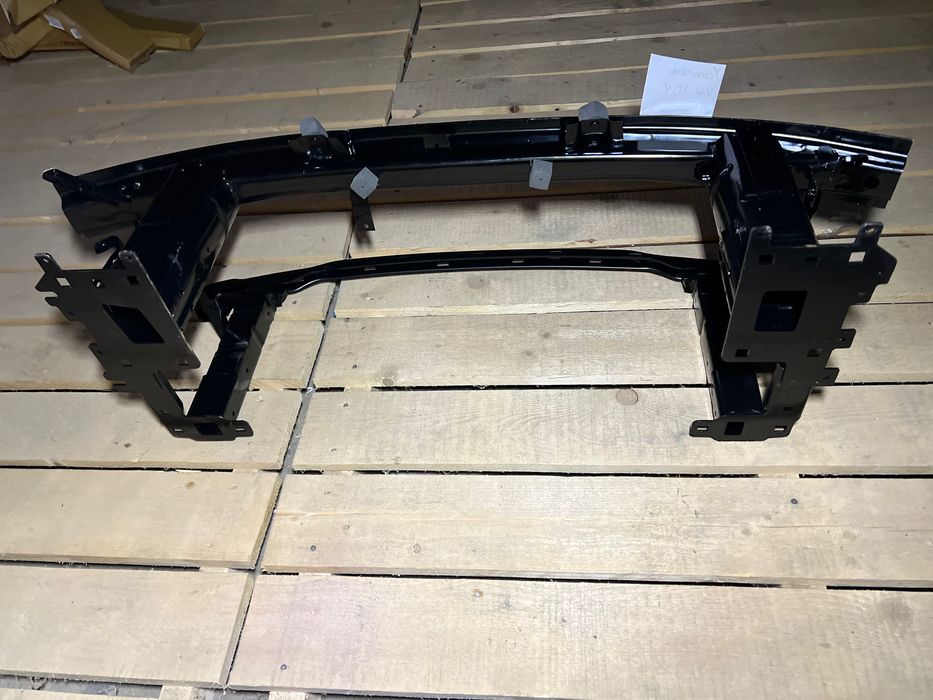 Усилитель переднего бампера Volkswagen ID4  11A807109 D 2021-2026