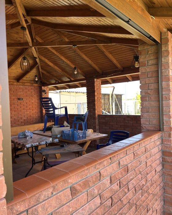 Отделочные работы. Монтаж  конструкций.