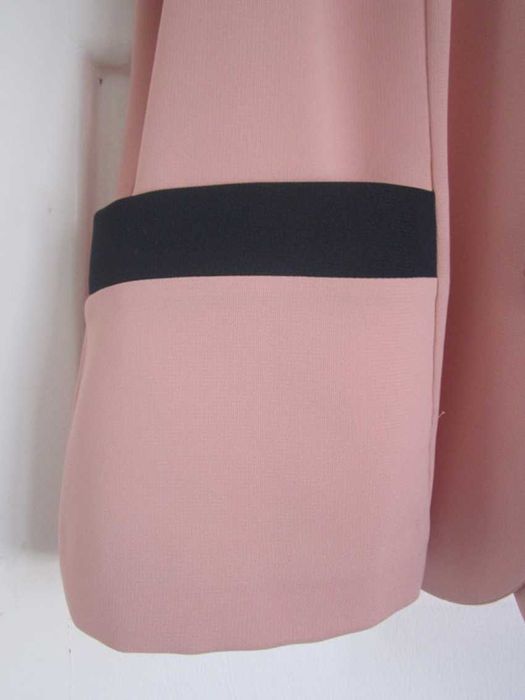 Camisa salmão Aradu´s T50, botões à frente e manga curta