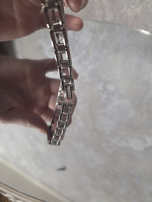 Жіночий кварцовий годинник Hot Diamonds T036 в оригінальній коробці