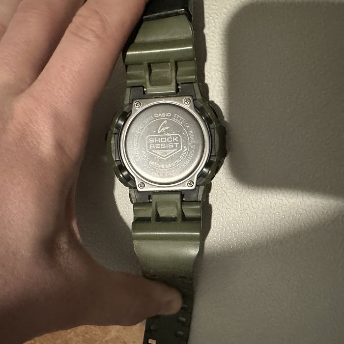 Годинник Casio G-Shock GA-700uc