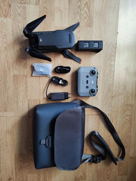 Квадрокоптер Dji Mavic 3