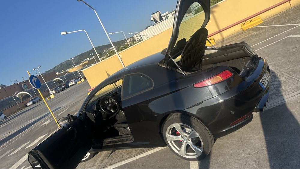 Alfa Romeo GT 1.9 JTD Black Edition