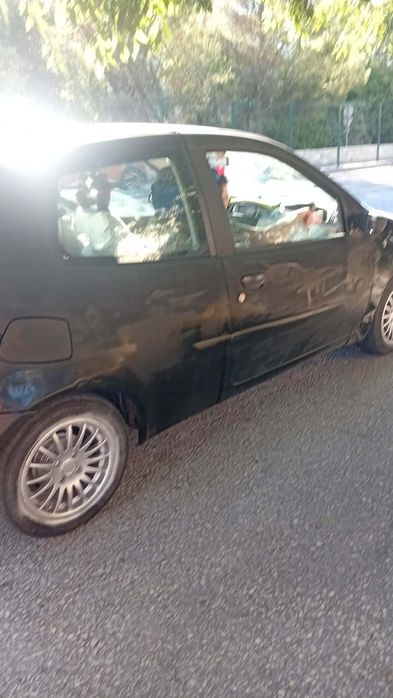 Vendo ou troco por outra viatura — photo 2