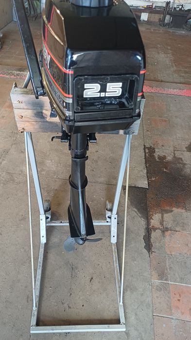 Двигун для човна Mercury 2.5