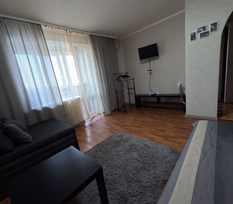 З кондиціонером в районі маг.Сільпо