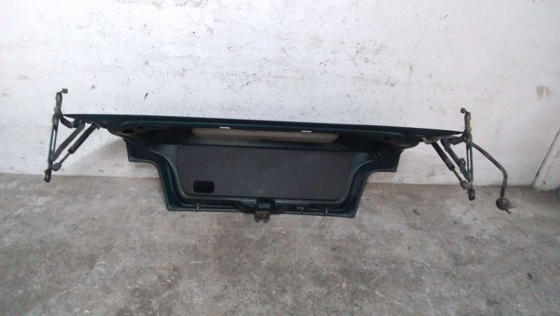 Tampa Da Mala Bmw 3 (E36)