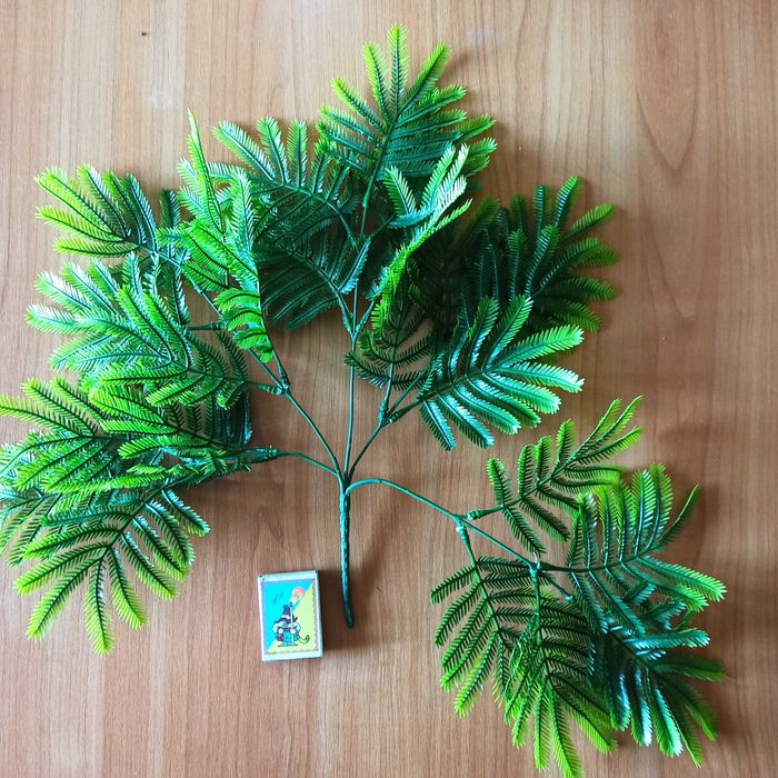 Зелень штучна букет