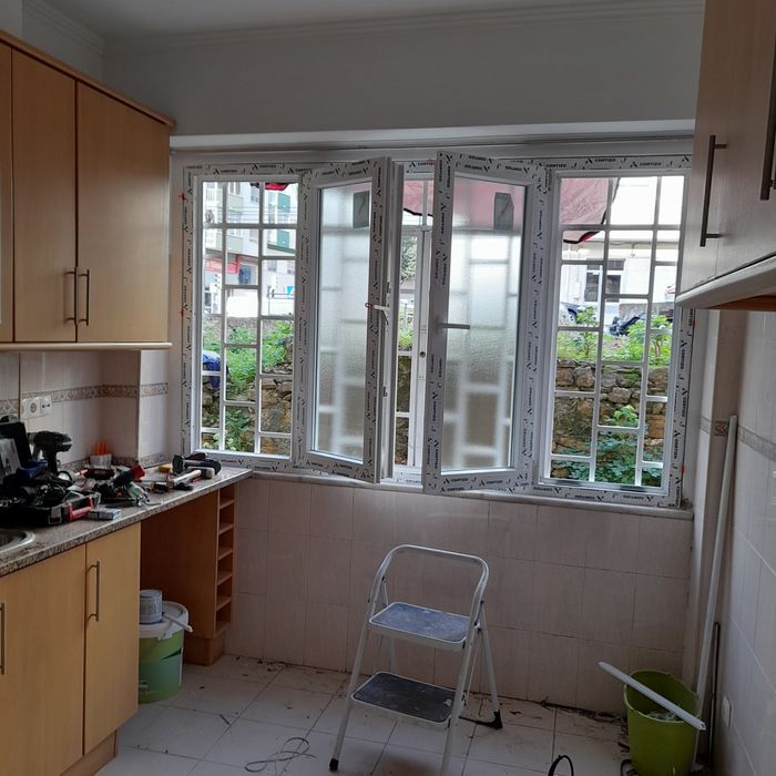 Estores,janelas p.v.c, marquises