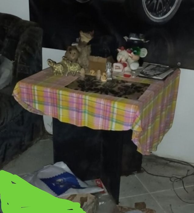 Віддамо безкоштовно меблі яки на фото