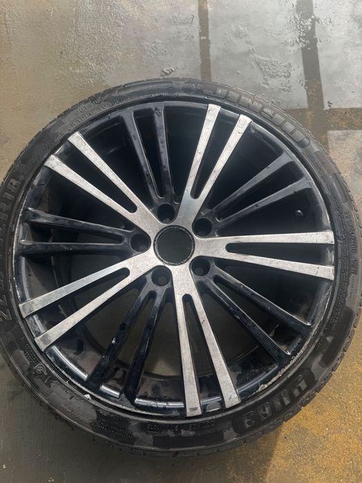 Volkswagen R32 roda 18’ 225/40/18