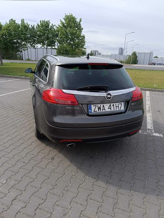 Opel Insignia 2.0 2009r