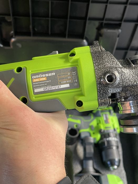 Набір інструментів! Шурп. на 52ни, Перф. 2,8дж, Болг 8000об/хв Гк500нм