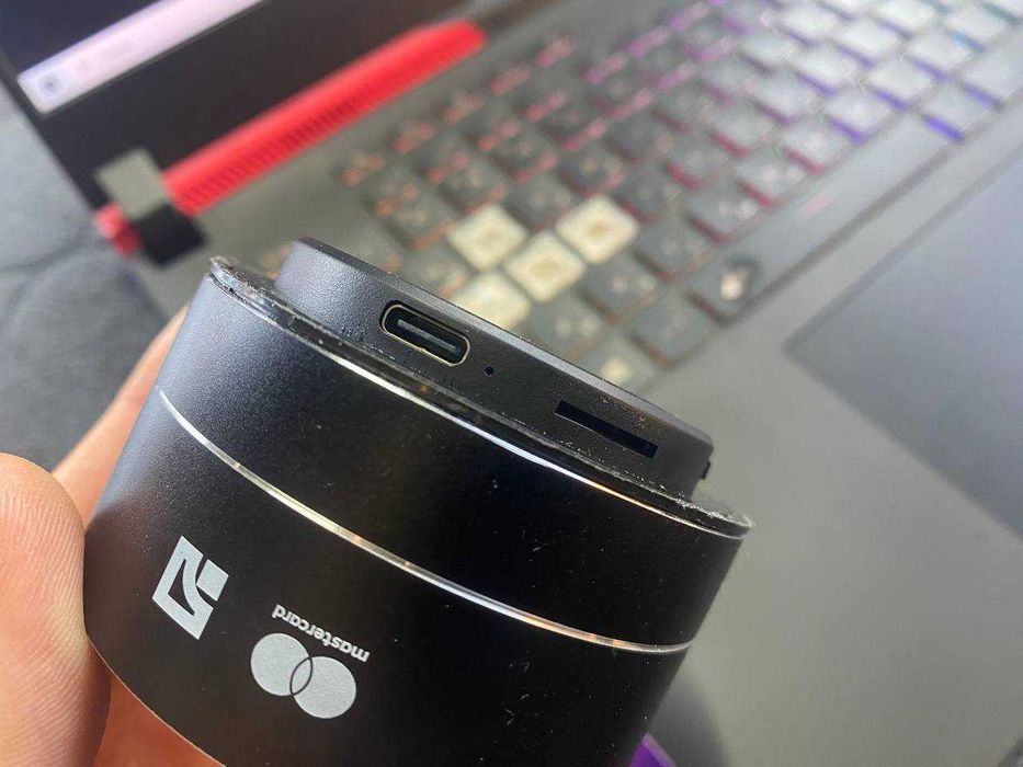 Блютуз колонка від Uklon