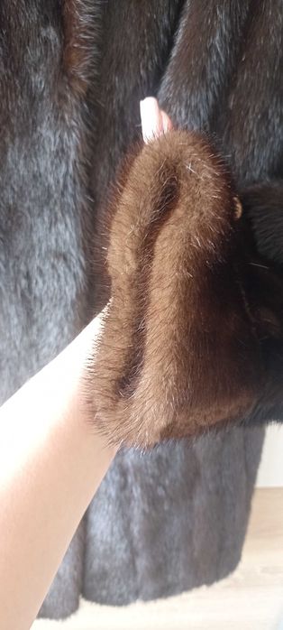 Naturalne futro z norek