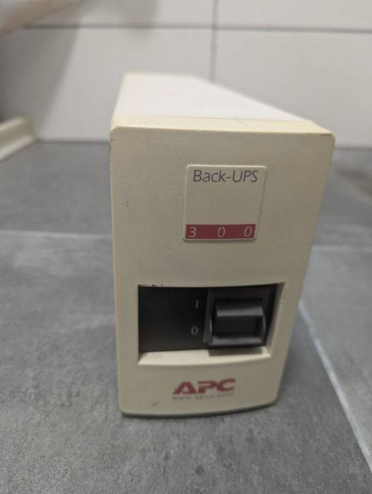 ІБЖ APC back up 300 + акумулятор новий