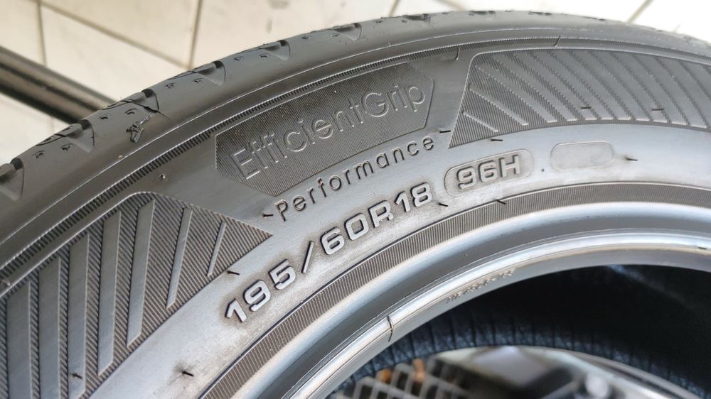 4x 195/60R18 Goodyear EfficientGrip Perf. 7,10mm 2025r A/A/70dB JAK NO