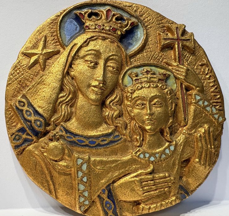 Raymond Tschudin: medalha dourada e esmaltada “A Virgem com o Menino”
