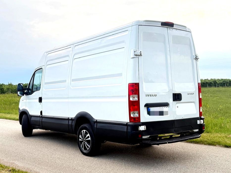 Iveco daily 2.3  35s15 Bhak   3.5 t l3h2