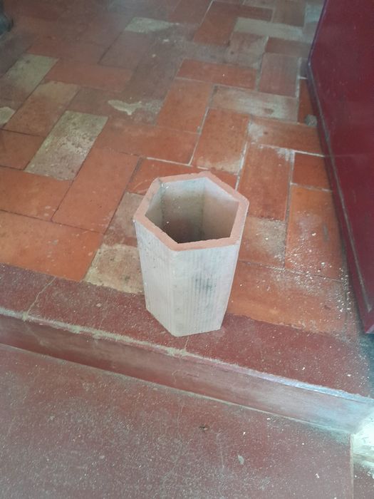 Tijoleira clássica para garrafas