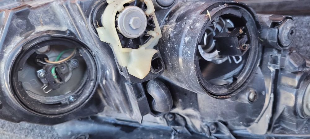 Lampa reflektor hyundai i30 soczewka