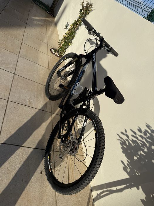 Bicicleta Giant NRS