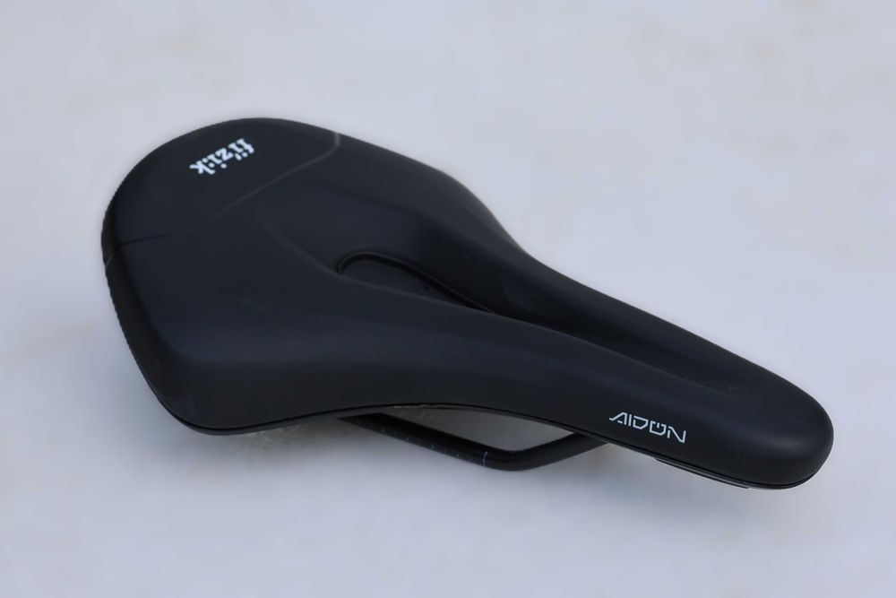 Siodełko rowerowe  Fizik Terra Aidon 160 mm