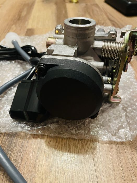 Gaznik skuter 4T 50cc