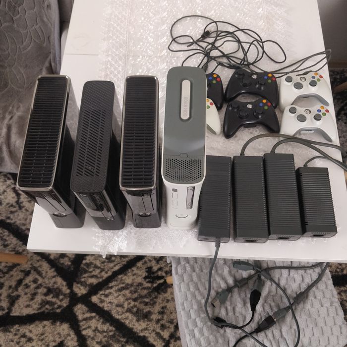 Zestaw 4 x Xbox 360