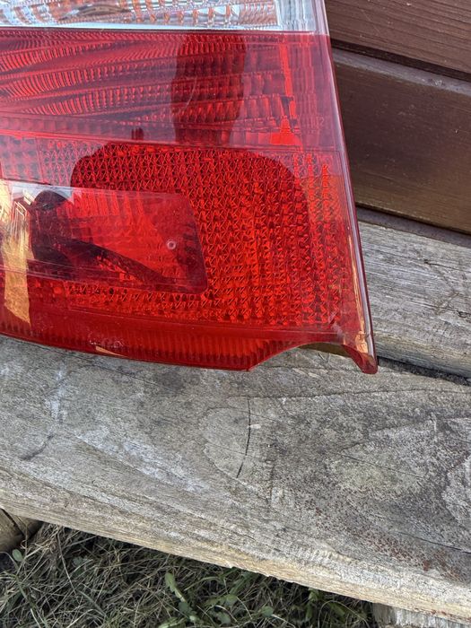 Lampa tylna lewa Skoda Fabia II Lift