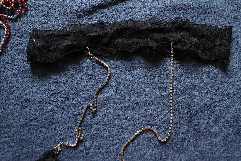 Чорний пояс з гартерами