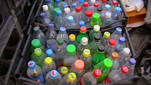 пластиковая бутылка 0.5л.