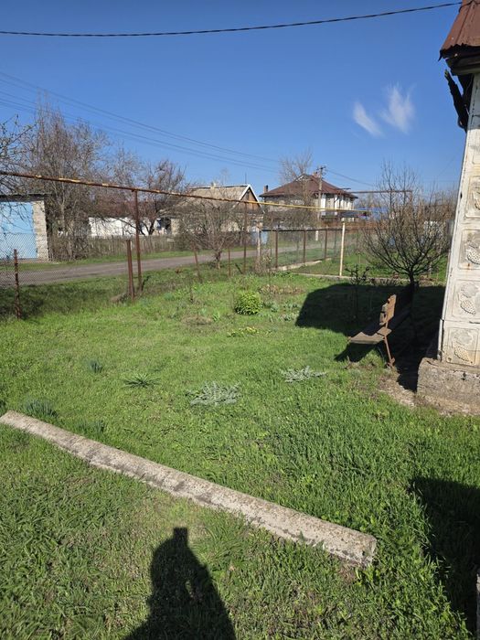 Продам дачу в селі