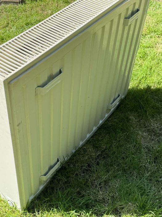 Grzejnik panelowy