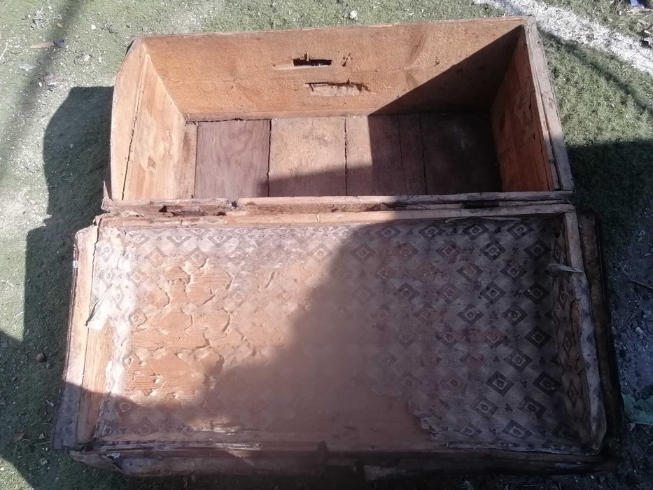 Arca antiga para restauro