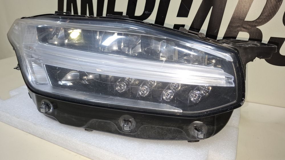 Volvo XC90 , 2015- фара передня Full Led, in07098