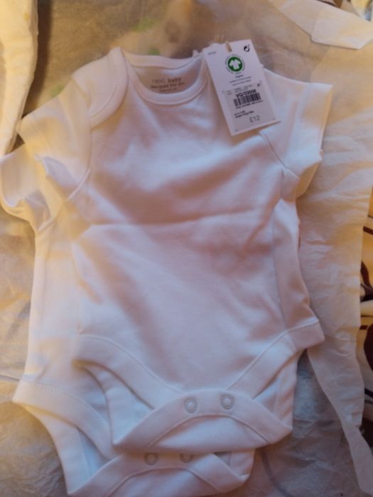 Два бодика на самых маленьких