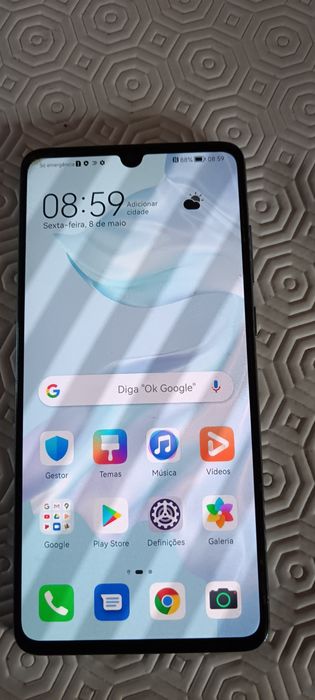 Huawei p30 em muito bom estado