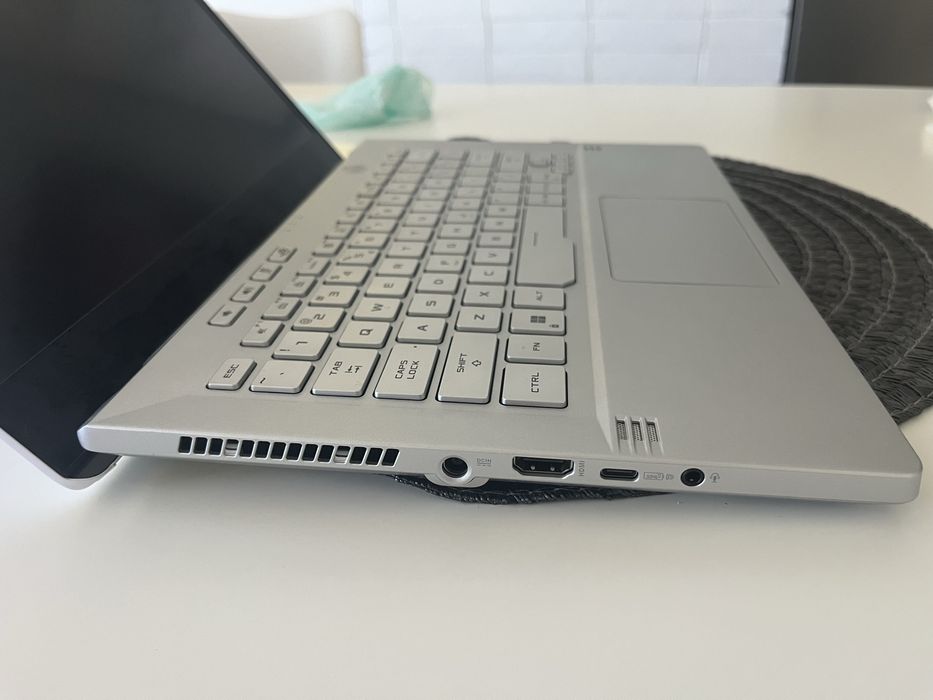 Laptop Asus ROG Gamingowy Notebook Zephyrus GA401Q Biały Jak Nowy WWA