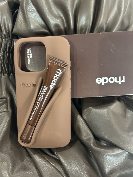 Case Rhode + lipogloss Iphone 16 Pro/16/16 Pro Max/ 16 plus zestaw