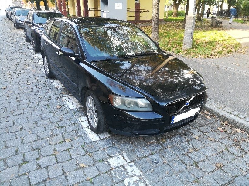 Volvo V50