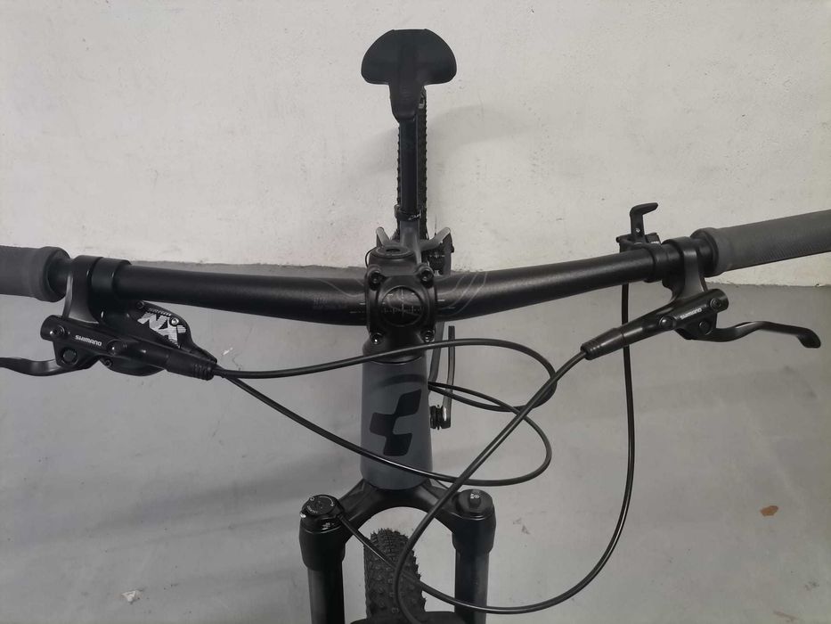 Bike BTT Cube Tamanho M