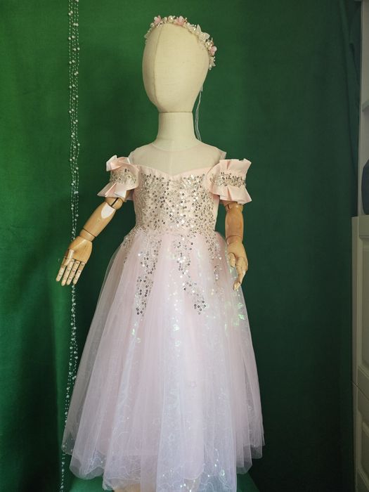 Дитяча рожева пишна довга ошатна святкова сукня нарядное платье