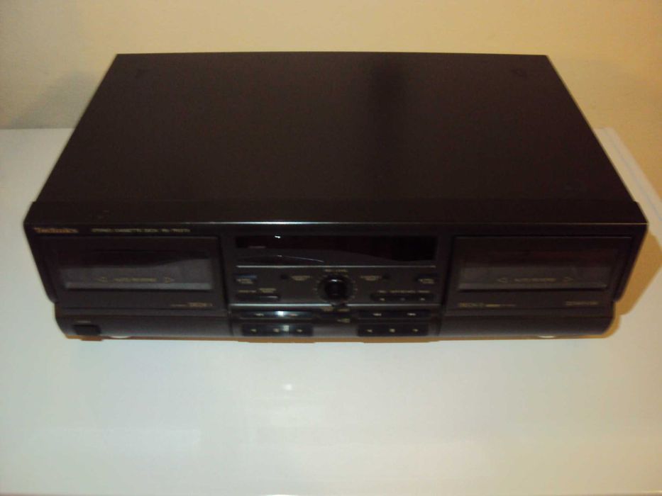 Piękny całkowicie sprawny Deck Technics RS TR373 idealny stan wizualny