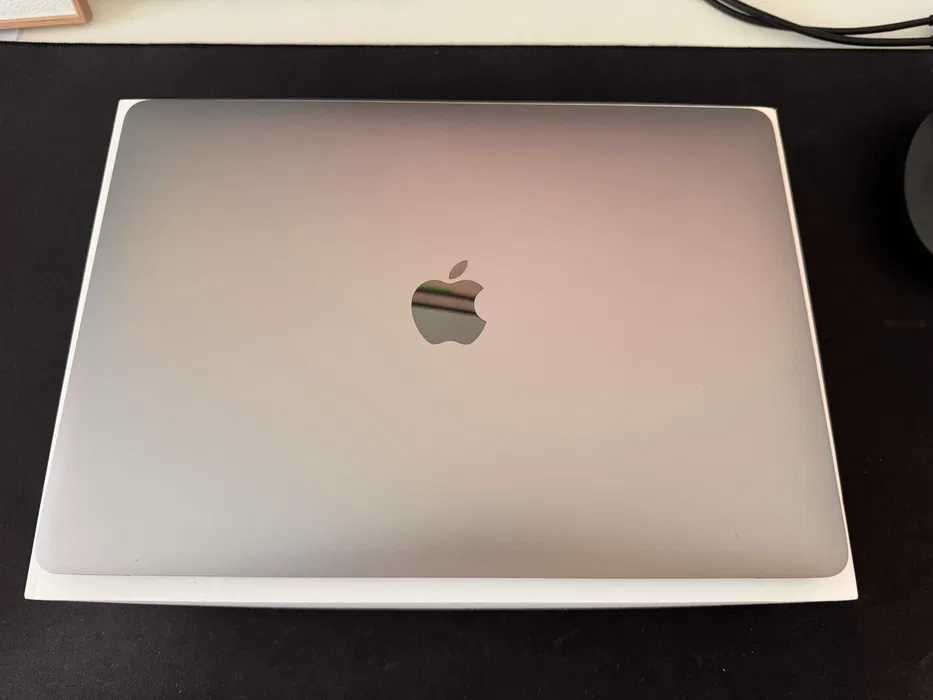 Macbook Air M1 8gb/256Gb