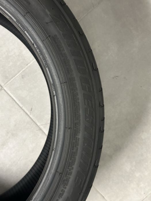 Pneu Bridgestone Runflat - 255/40R18