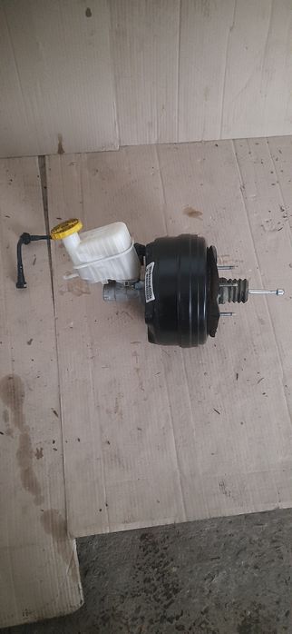 Вакуумний підсилювач джип чероки Jeep Cherokee 2014-18 розборка разбор