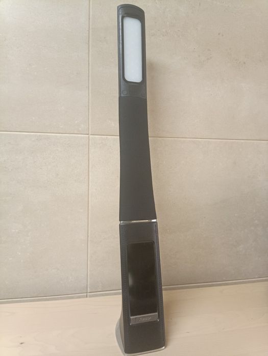 Candeeiro de Mesa LED