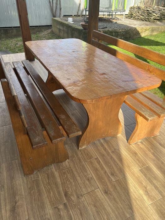 Деревʼяні меблі